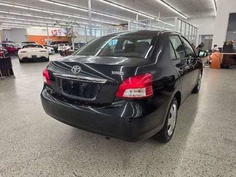 Used 2012 Toyota Yaris Sedan FWD image 5
