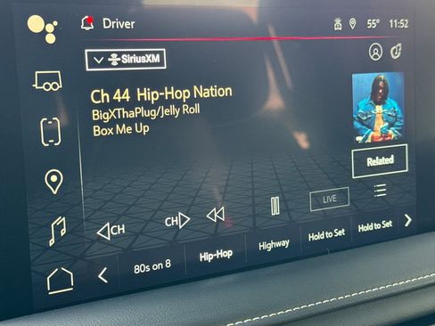 Used 2024 GMC Yukon SLT image 26