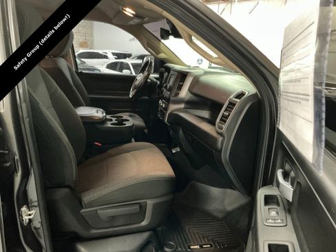 Used 2019 RAM 2500 Tradesman w/ Safety Group image 12