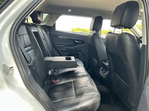 Used 2020 Land Rover Range Rover Evoque S AWD/4WD image 40