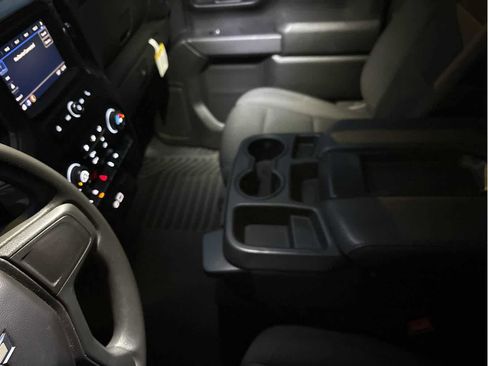 Used 2023 Chevrolet Silverado 1500 W/T w/ WT Value Package image 23