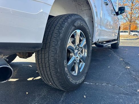 Used 2018 Ford F150 XLT w/ Equipment Group 302A Luxury image 6