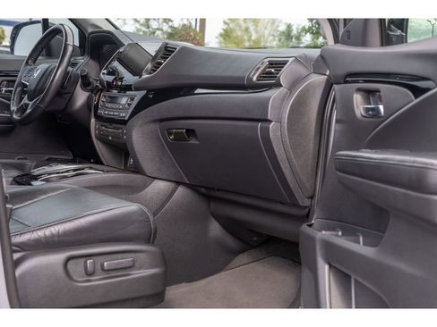 Used 2019 Honda Pilot Elite image 10
