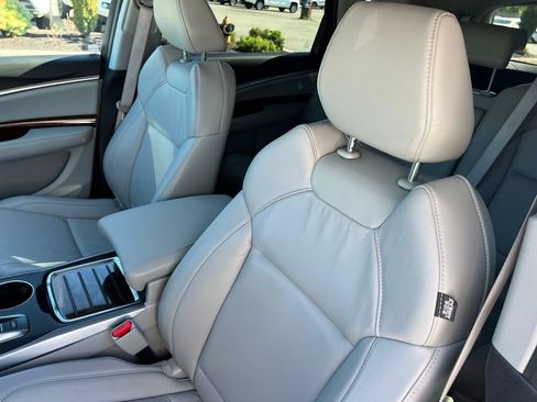 Used 2020 Acura MDX SH-AWD image 15
