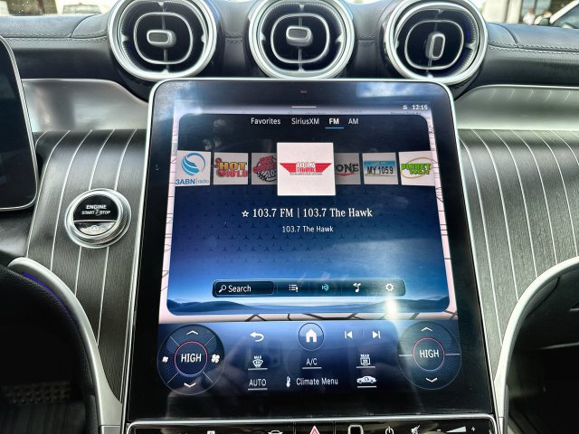 Used 2023 Mercedes-Benz GLC 300 4MATIC image 16