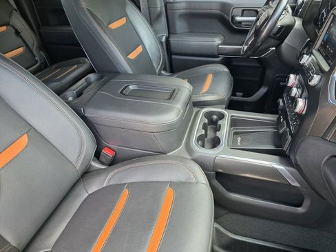 Used 2021 GMC Sierra 1500 AT4 w/ AT4 Value Package AWD/4WD image 10