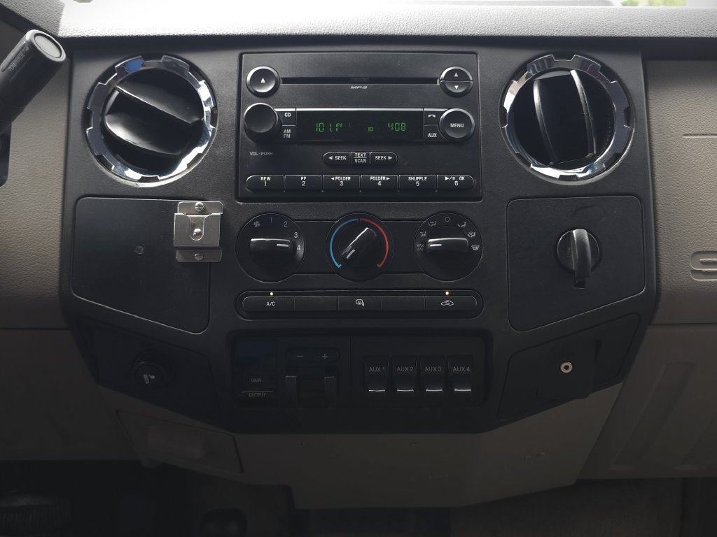 Used 2008 Ford F250 XLT AWD/4WD image 23