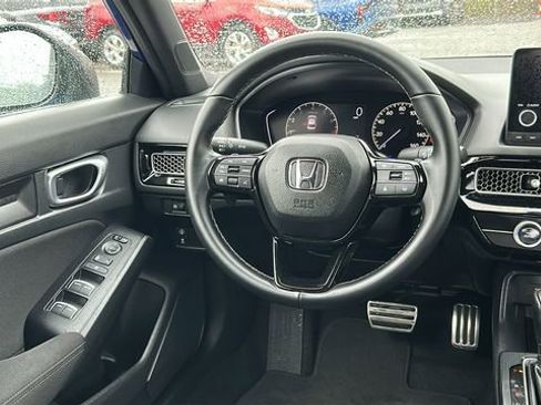 Used 2023 Honda Civic Sport image 22