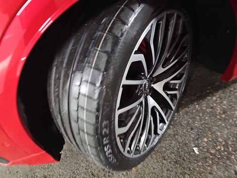 Used 2024 Audi SQ8 Prestige image 33