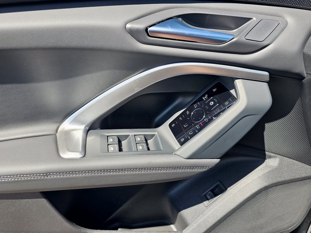 New 2026 Audi Q5 Premium Plus AWD/4WD image 10