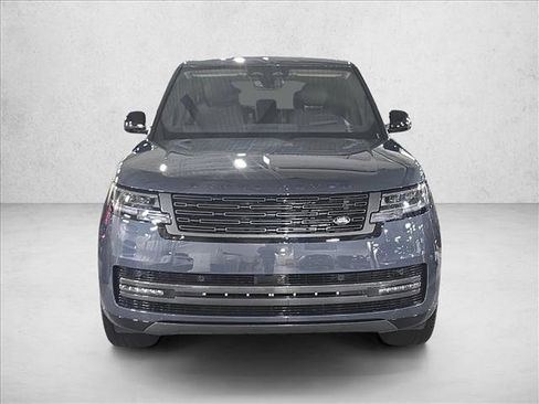 New 2026 Land Rover Range Rover SE image 2