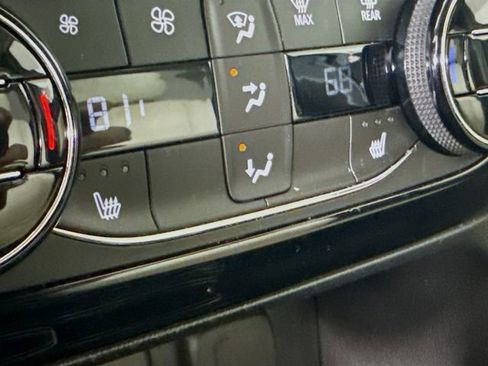 Used 2023 Buick Encore GX Essence w/ Experience Buick Package image 20