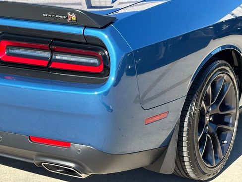 Used 2022 Dodge Challenger R/T Scat Pack image 6