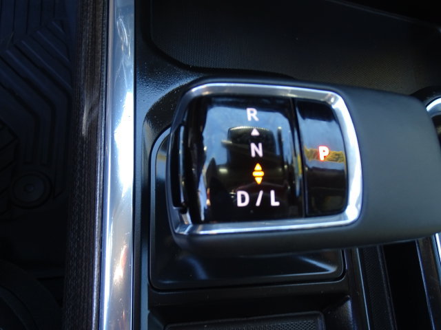 Used 2026 Chevrolet Silverado 1500 LT Trail Boss w/ Convenience Package II AWD/4WD image 13