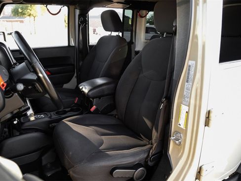 Used 2017 Jeep Wrangler Unlimited Sport w/ Quick Order Package 24S image 25