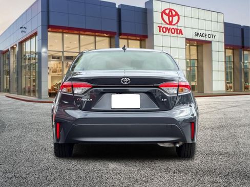 New 2026 Toyota Corolla LE FWD image 5