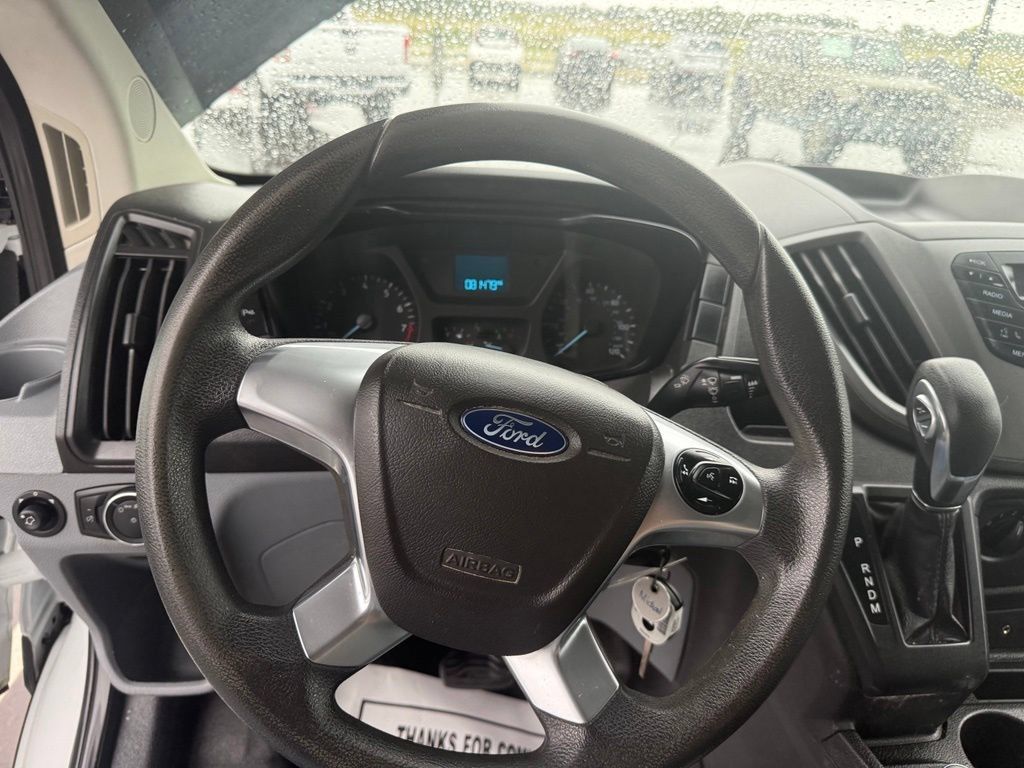 Used 2018 Ford Transit 250 130 Medium Roof w/ Exterior Upgrade Package RWD image 12