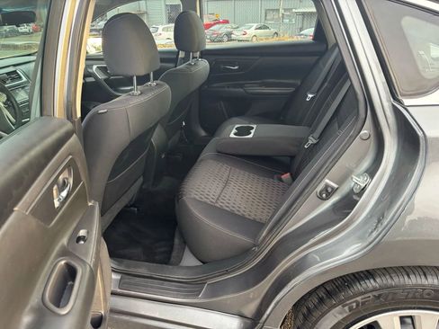 Used 2018 Nissan Altima 2.5 S w/ S Convenience Package image 8