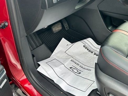 Certified 2024 Chevrolet Traverse RS image 19