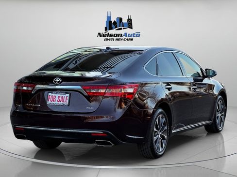 Used 2018 Toyota Avalon XLE image 4