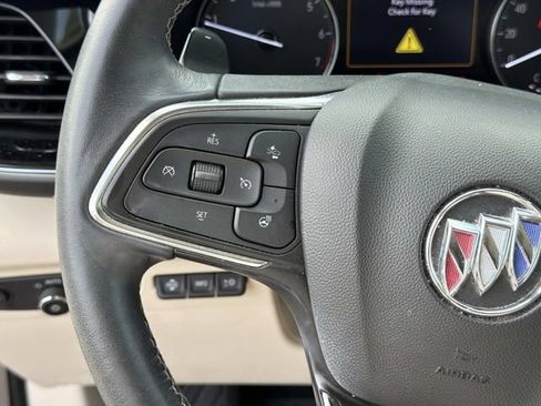 Used 2021 Buick Envision Avenir w/ Technology Package II FWD image 29