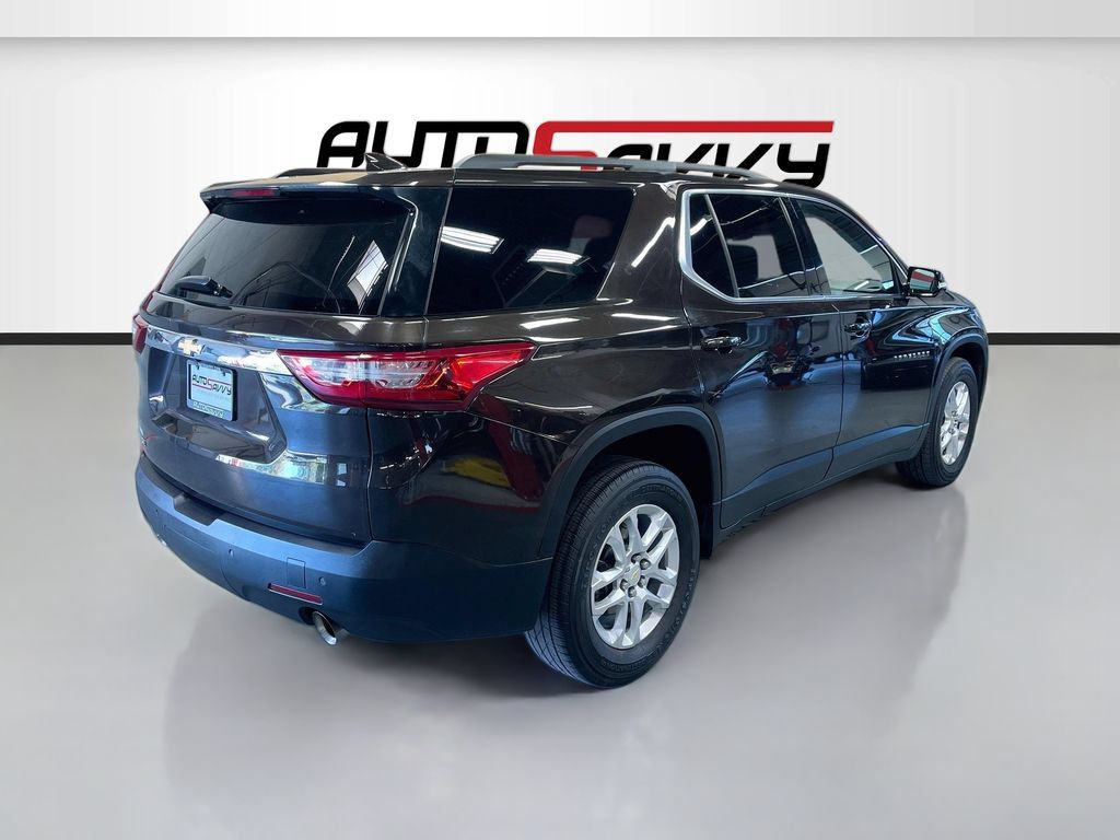 Used 2019 Chevrolet Traverse LT AWD/4WD image 7