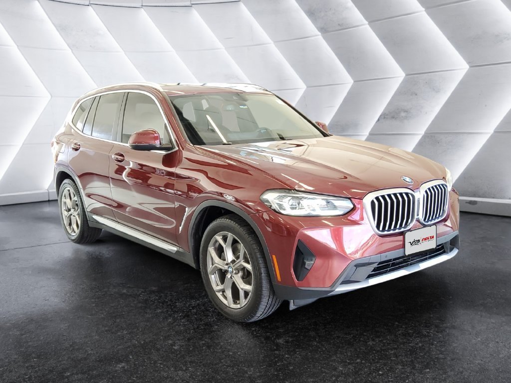 Used 2022 BMW X3 xDrive30i w/ Premium Package 2 AWD/4WD image 1