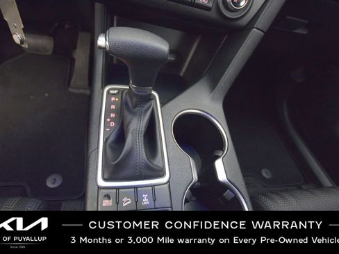 Used 2020 Kia Sportage LX image 24
