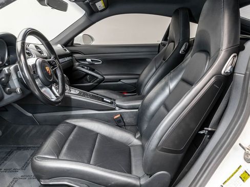 Used 2018 Porsche 718 Cayman image 12