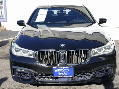Used 2016 BMW 750i xDrive image 5