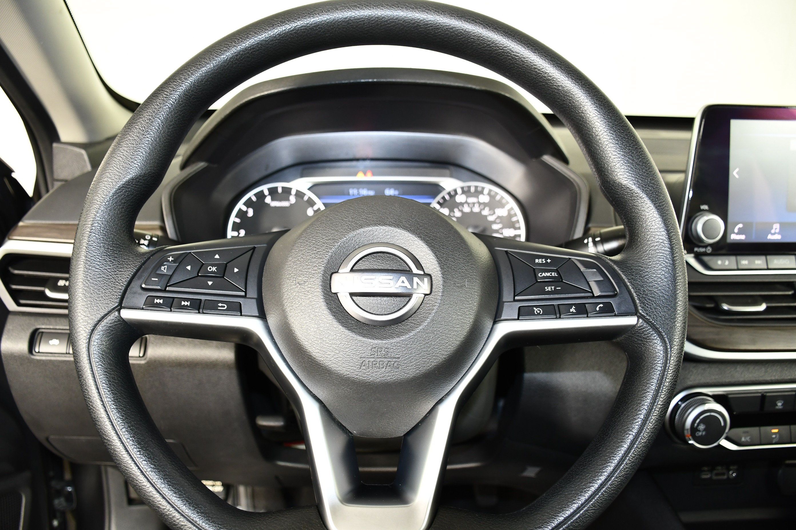 Used 2024 Nissan Altima 2.5 SV FWD image 20