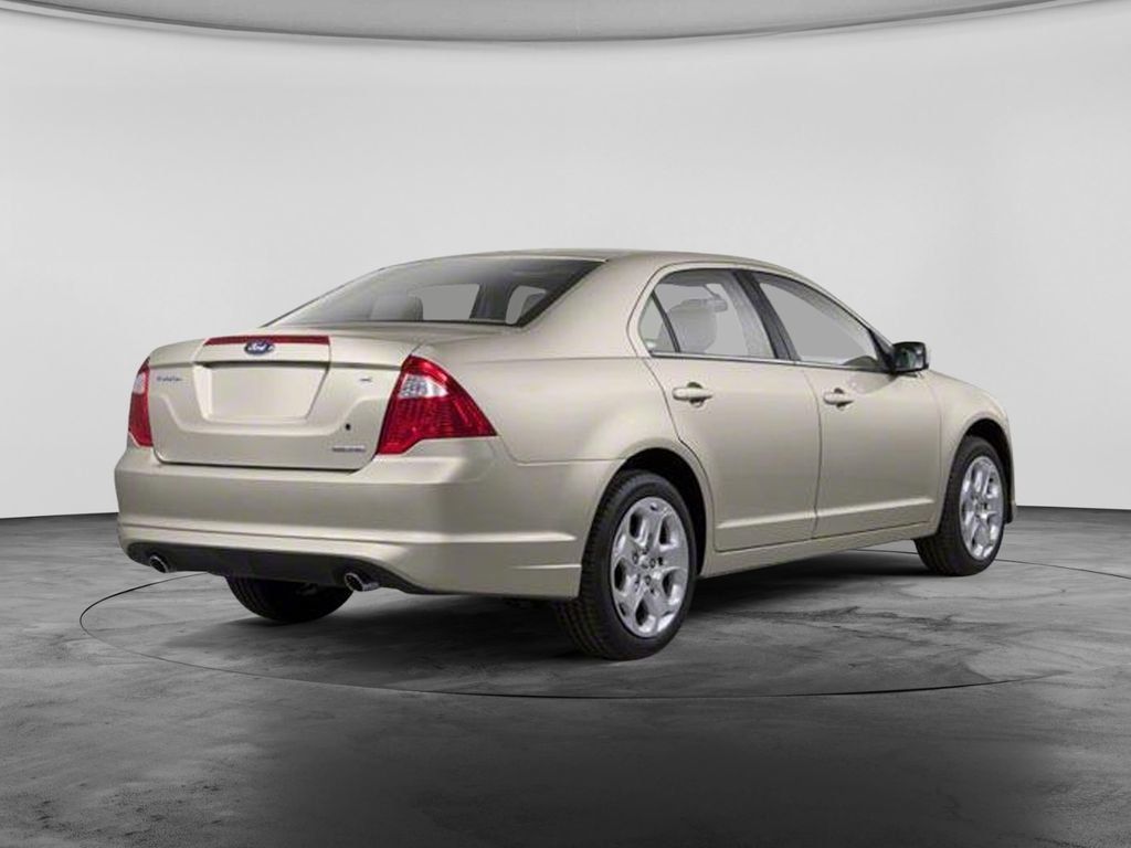 Used 2010 Ford Fusion S FWD image 3