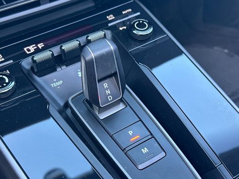 Used 2024 Porsche 911 Carrera S image 21