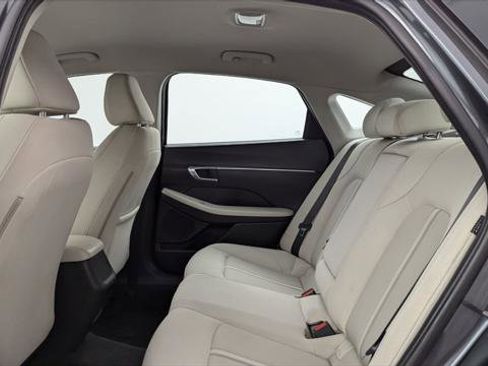 Used 2023 Hyundai Sonata SEL image 17