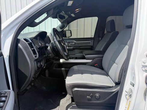 Used 2022 RAM 1500 Big Horn AWD/4WD image 5