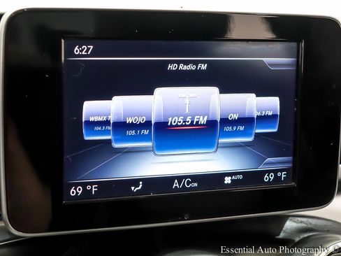 Used 2017 Mercedes-Benz C 300 4MATIC Sedan w/ Premium 1 Package image 22