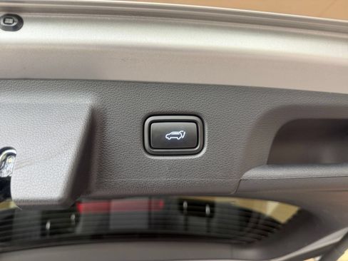 Used 2024 Hyundai Palisade SEL AWD/4WD image 17
