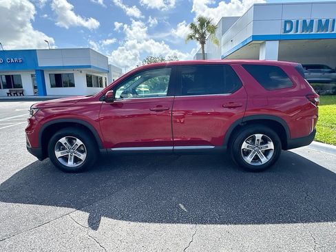 Used 2025 Honda Pilot EX-L image 8