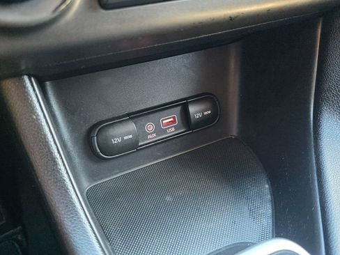 Used 2019 Kia Sportage LX image 36