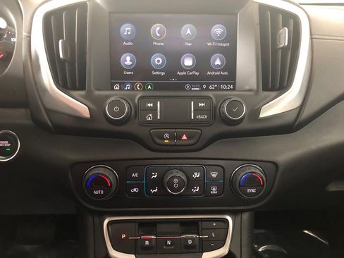 Used 2023 GMC Terrain SLT w/ Infotainment Package II AWD/4WD image 16