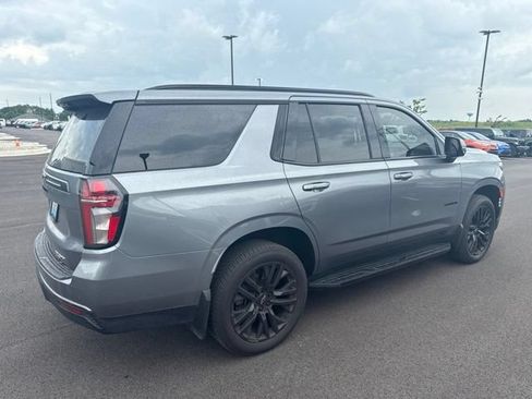 Used 2021 Chevrolet Tahoe RST w/ Luxury Package AWD/4WD image 3