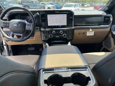 New 2025 Ford F250 Lariat w/ Lariat Ultimate Package image 21