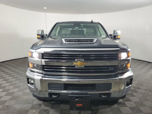 Used 2017 Chevrolet Silverado 3500 LTZ w/ Duramax Plus Package image 9