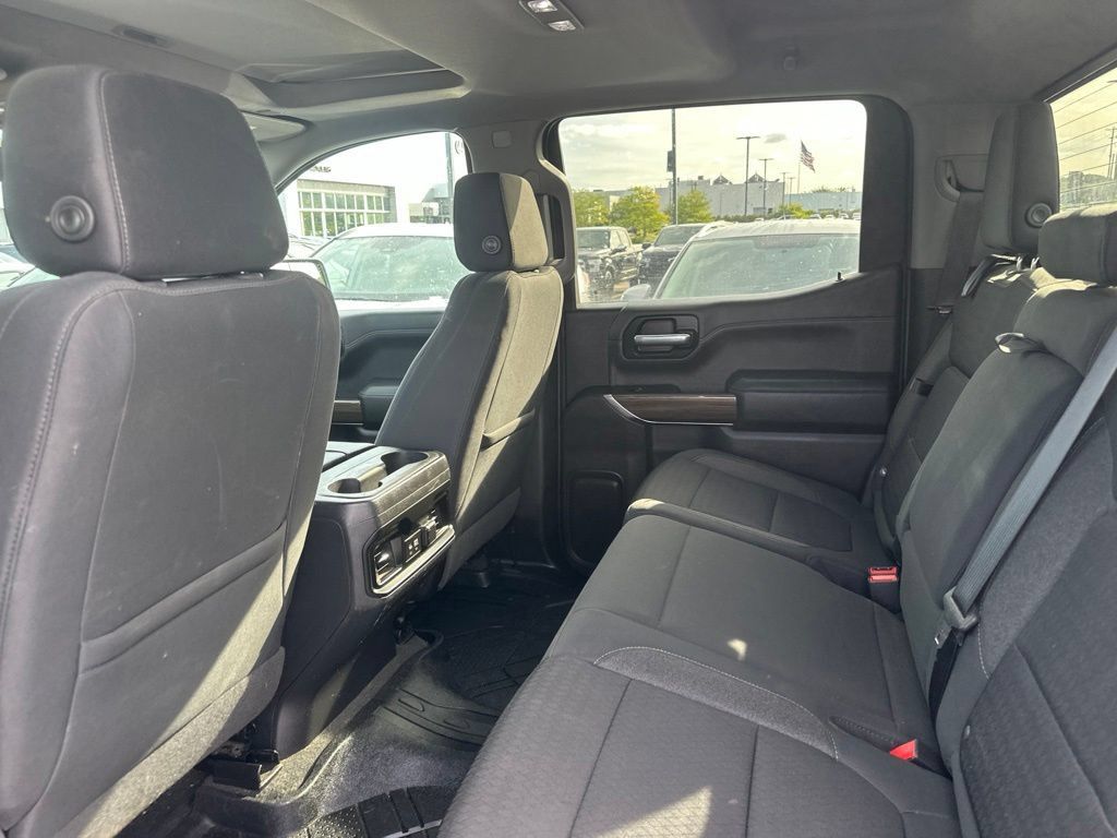 Used 2019 Chevrolet Silverado 1500 RST AWD/4WD image 37