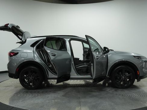 New 2025 Buick Envision Sport Touring image 10