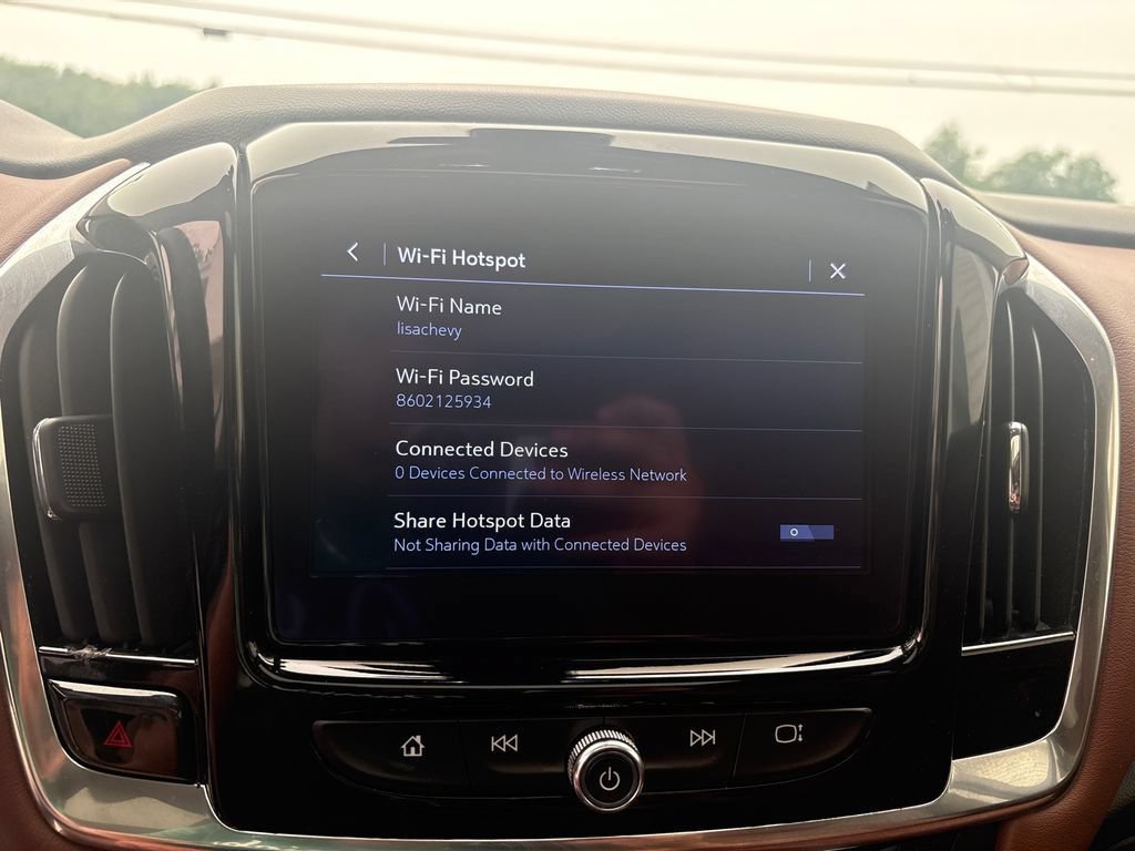Used 2021 Chevrolet Traverse High Country w/ LPO, Floor Liner Package AWD/4WD image 49