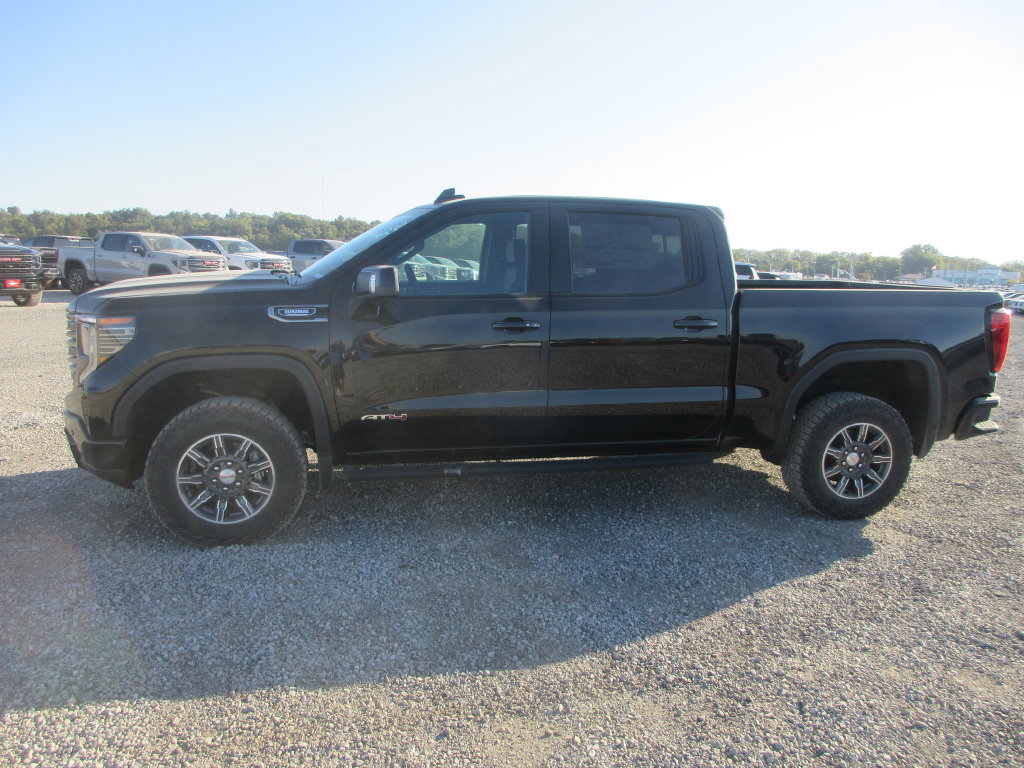 New 2026 GMC Sierra 1500 AT4 w/ AT4 Premium Package AWD/4WD image 9