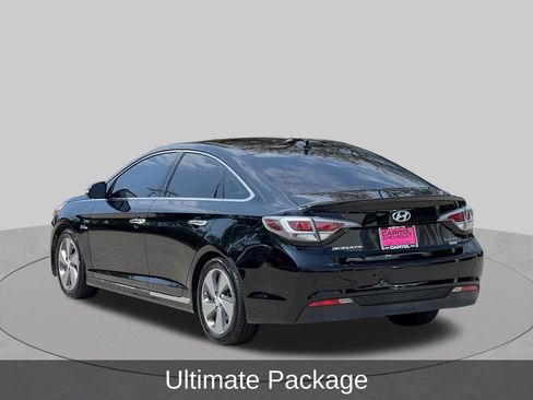 Used 2016 Hyundai Sonata Limited w/ Option Group 02 FWD image 3