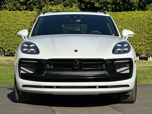 Certified 2025 Porsche Macan GTS AWD/4WD image 11