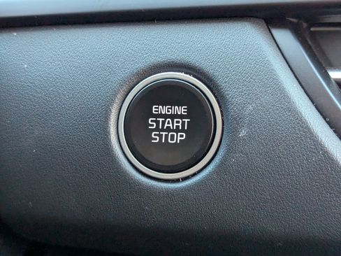 Used 2025 Kia Seltos EX w/ EX Sunroof Package image 30